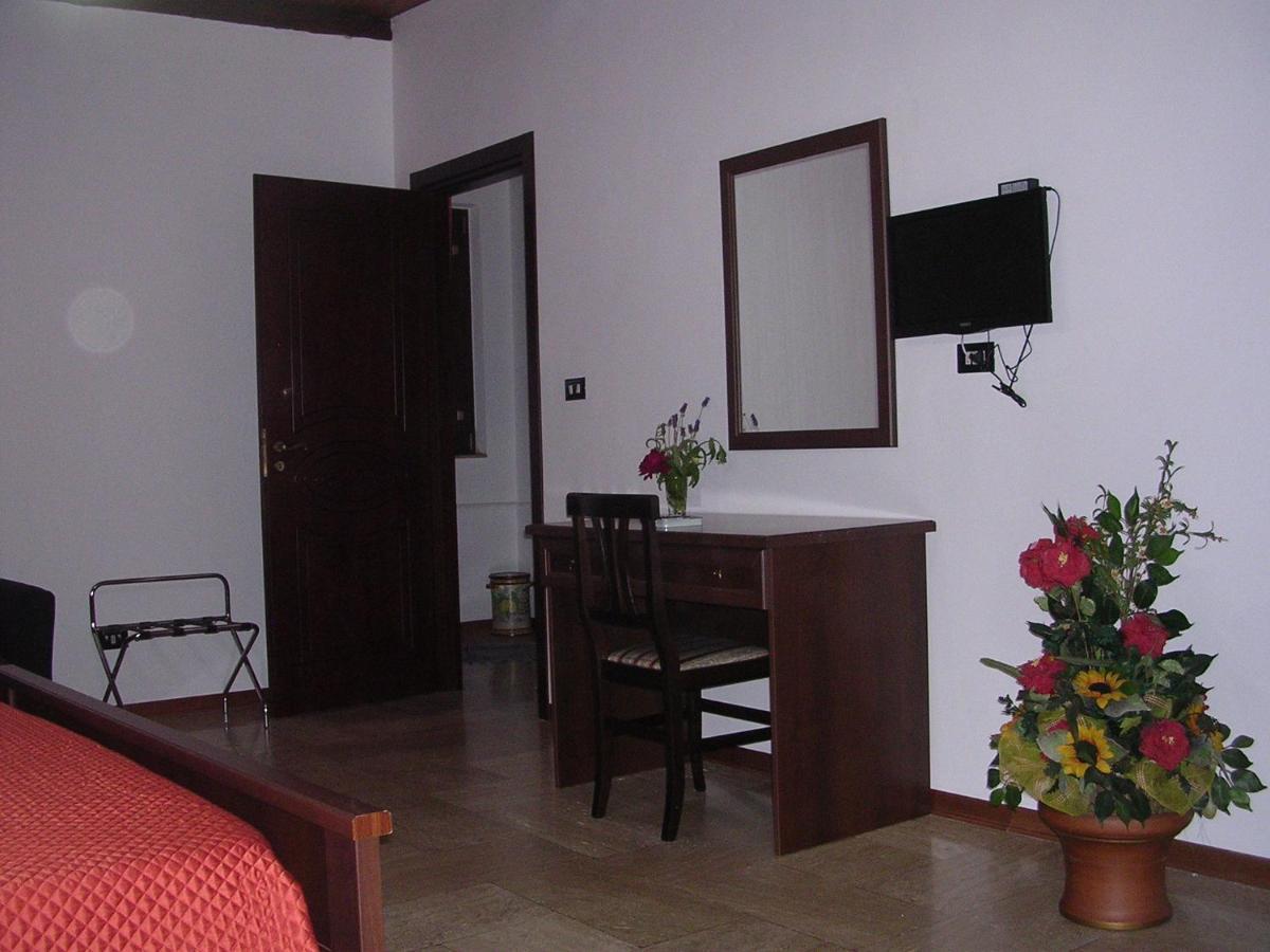 Il Mirto E La Rosa Agrigento Quarto foto