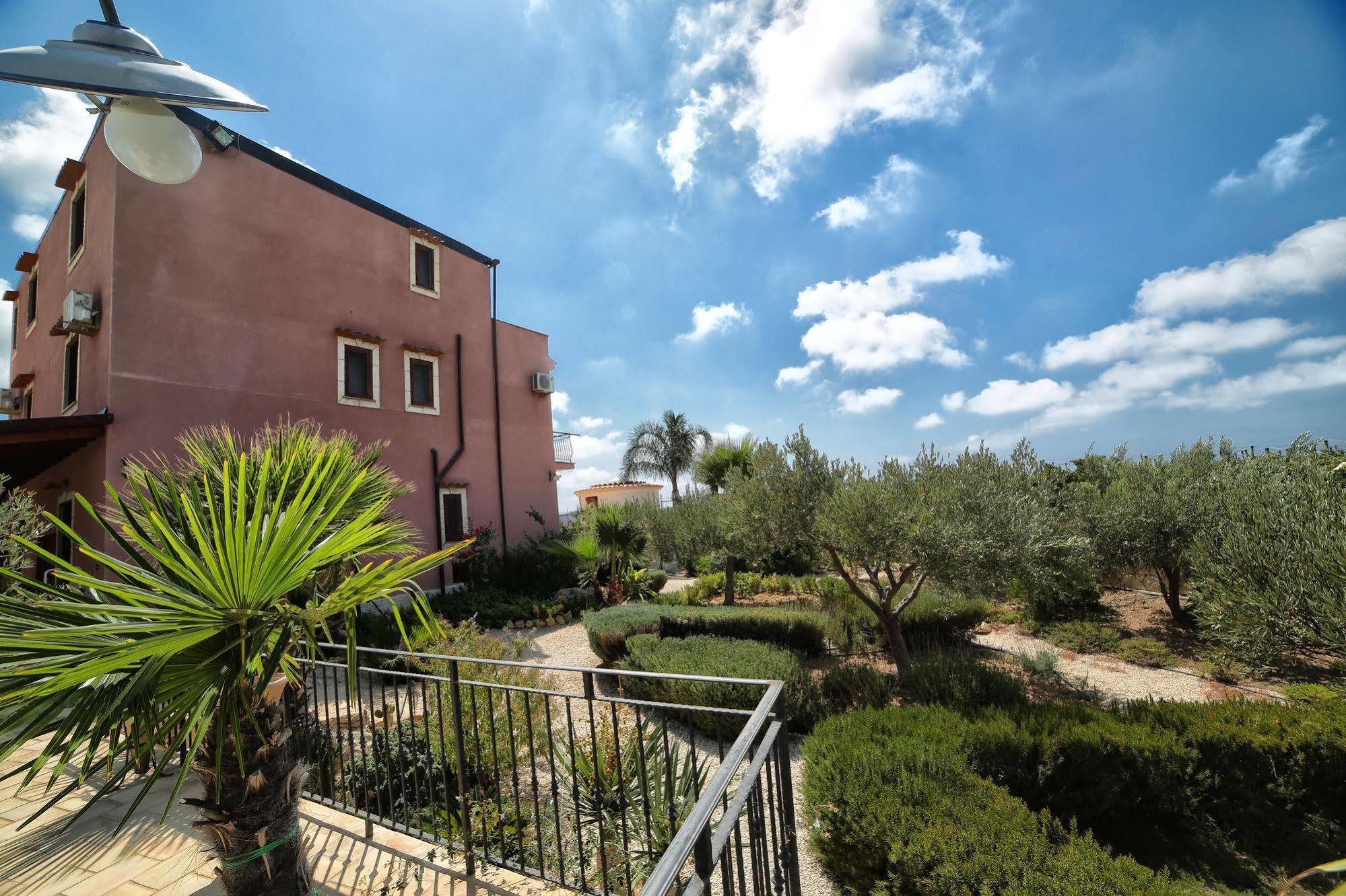 Il Mirto E La Rosa Agrigento Exterior foto